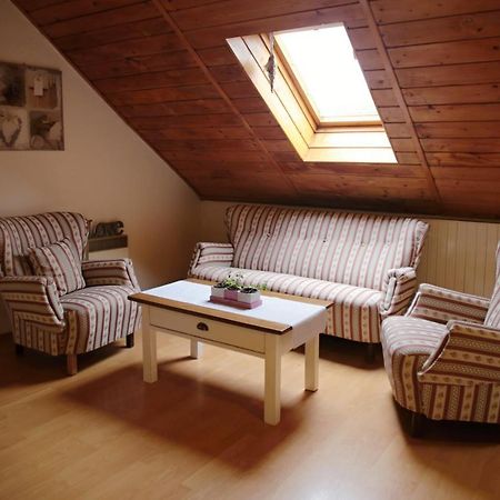 Penzion Holland Hotel ลิโตมิเชล ภายนอก รูปภาพ